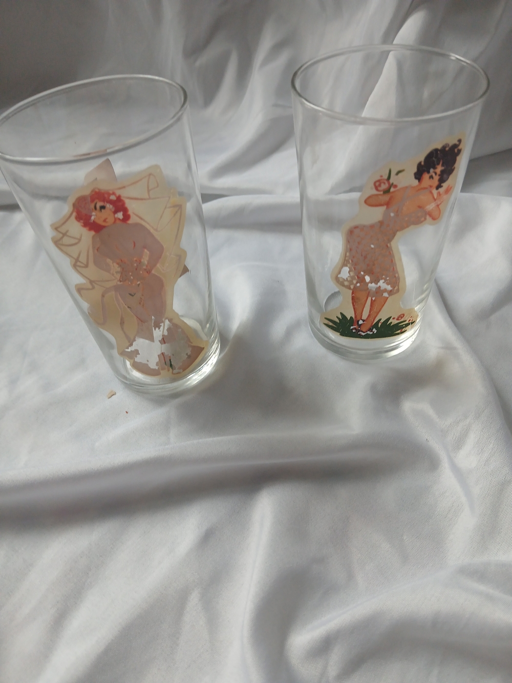 Mystic Glasses Pin-Up Clear Tumbler Glasses Set of 2